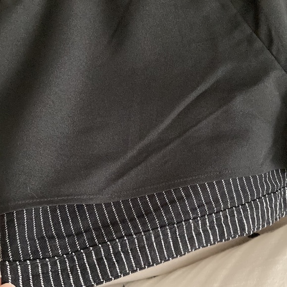 Forever 21 Pinstripe Linen Shorts - Picture 3 of 7